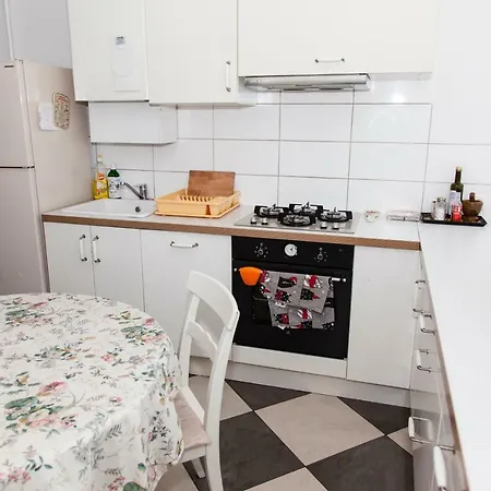 Srodkowa 30 - By Homeprime Apartment